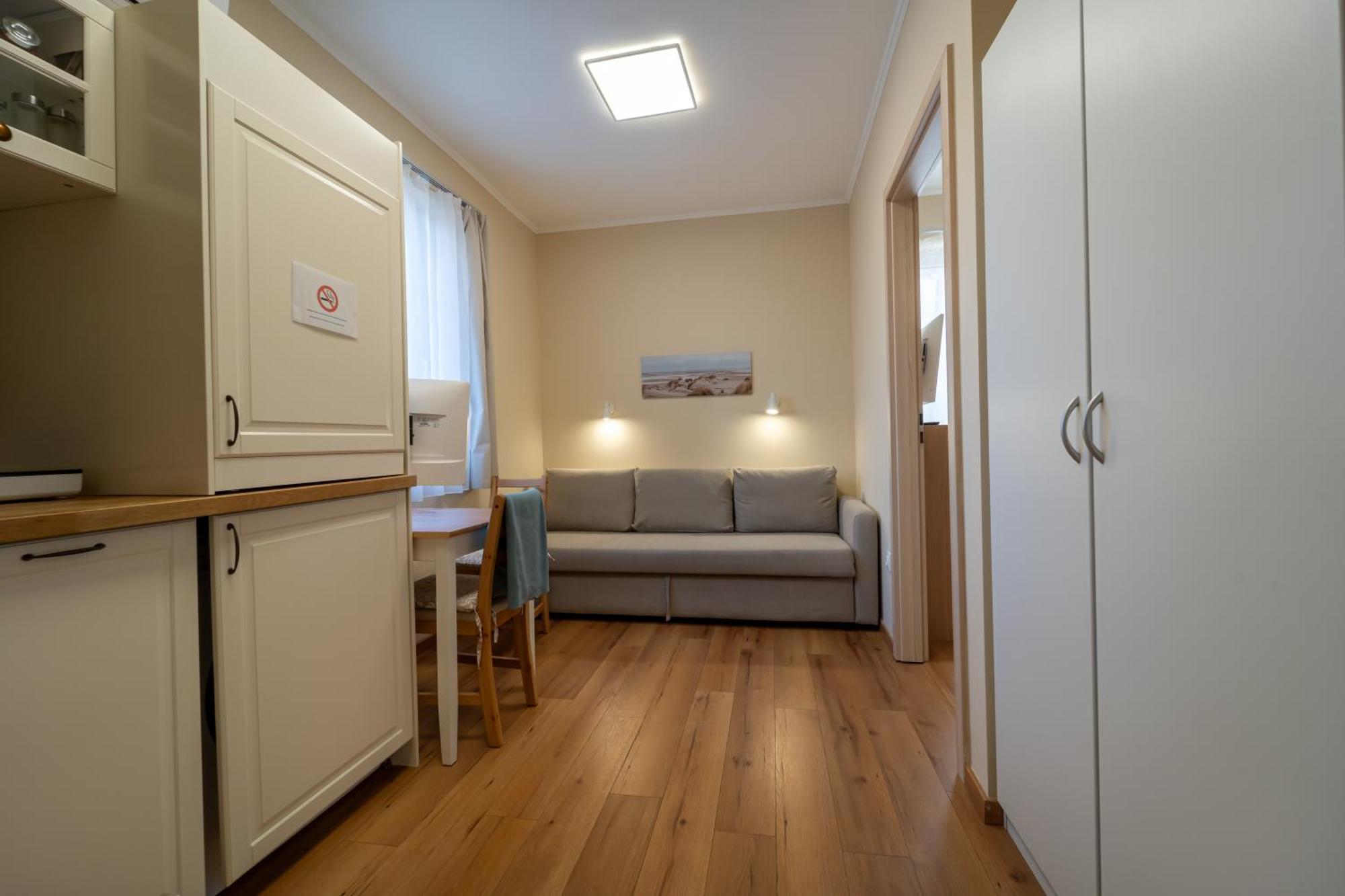Palmy Apartmanhouse Maglod Exteriör bild