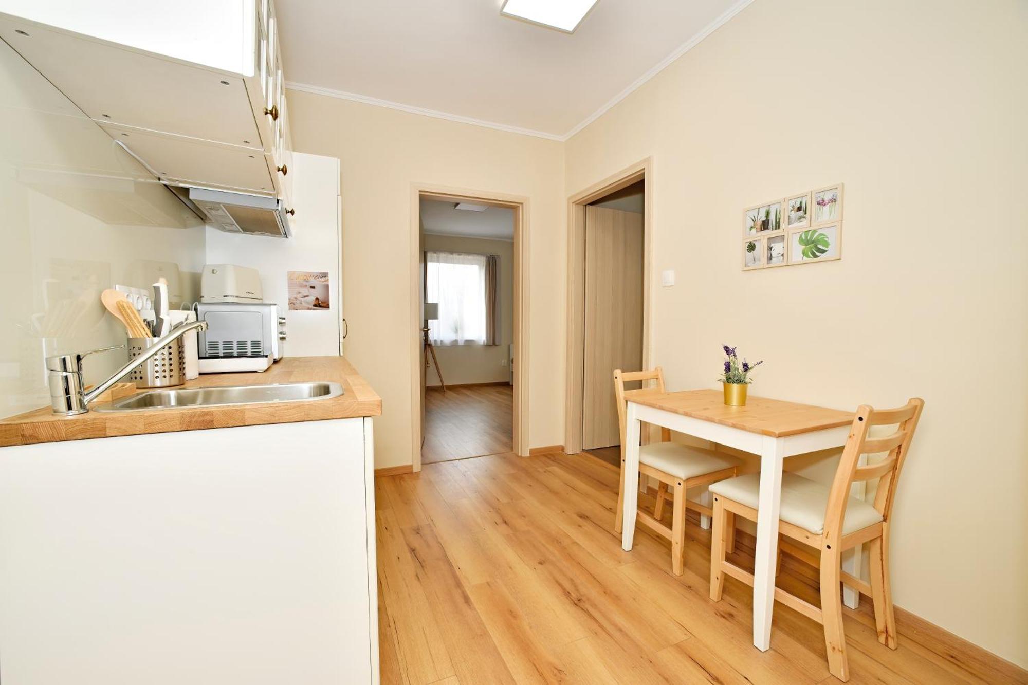 Palmy Apartmanhouse Maglod Exteriör bild