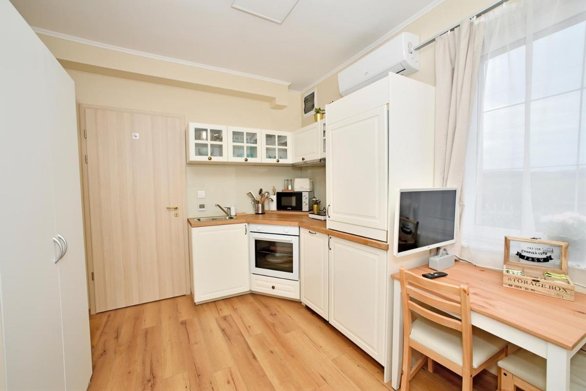 Palmy Apartmanhouse Maglod Rum bild