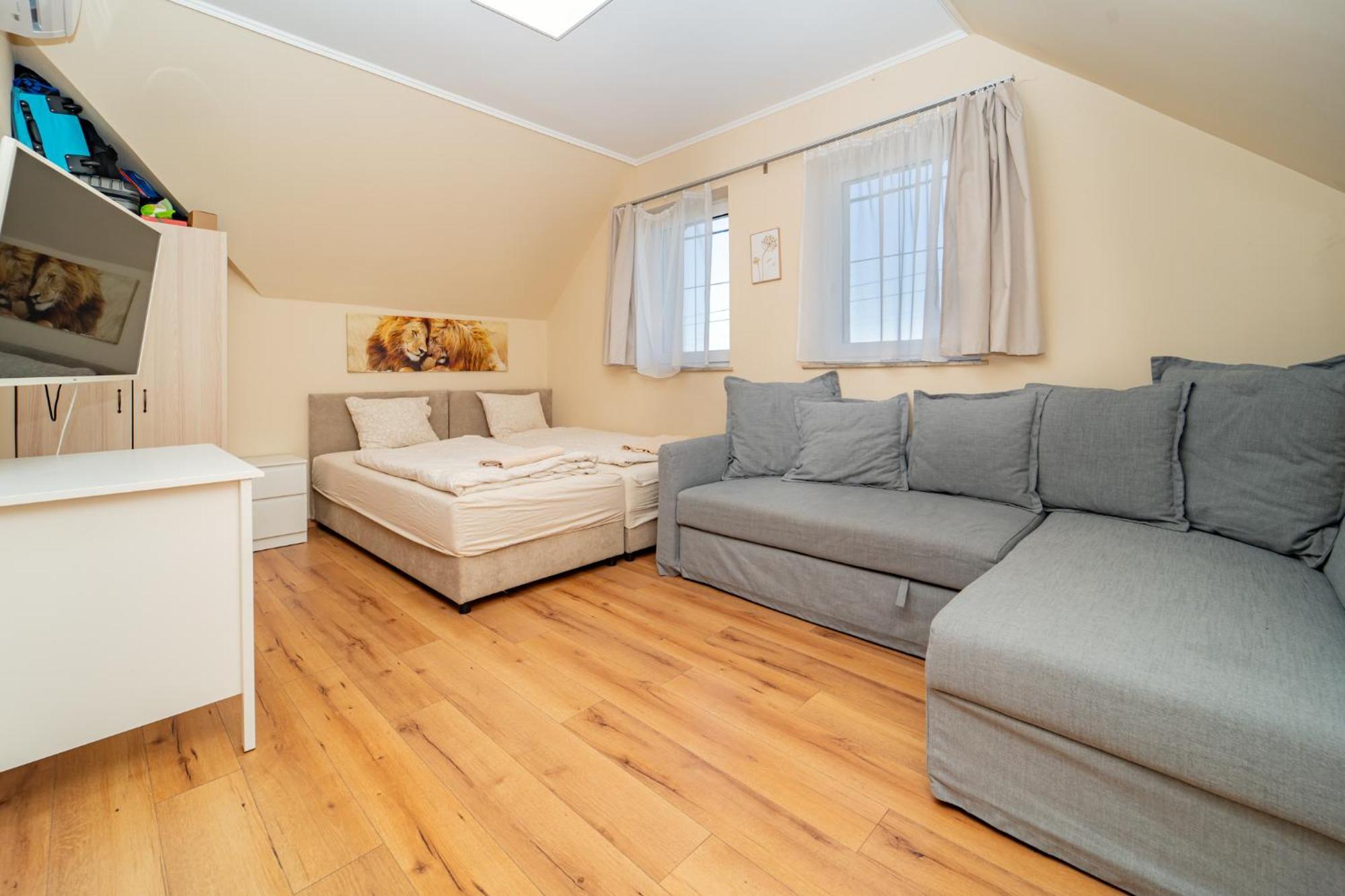 Palmy Apartmanhouse Maglod Exteriör bild