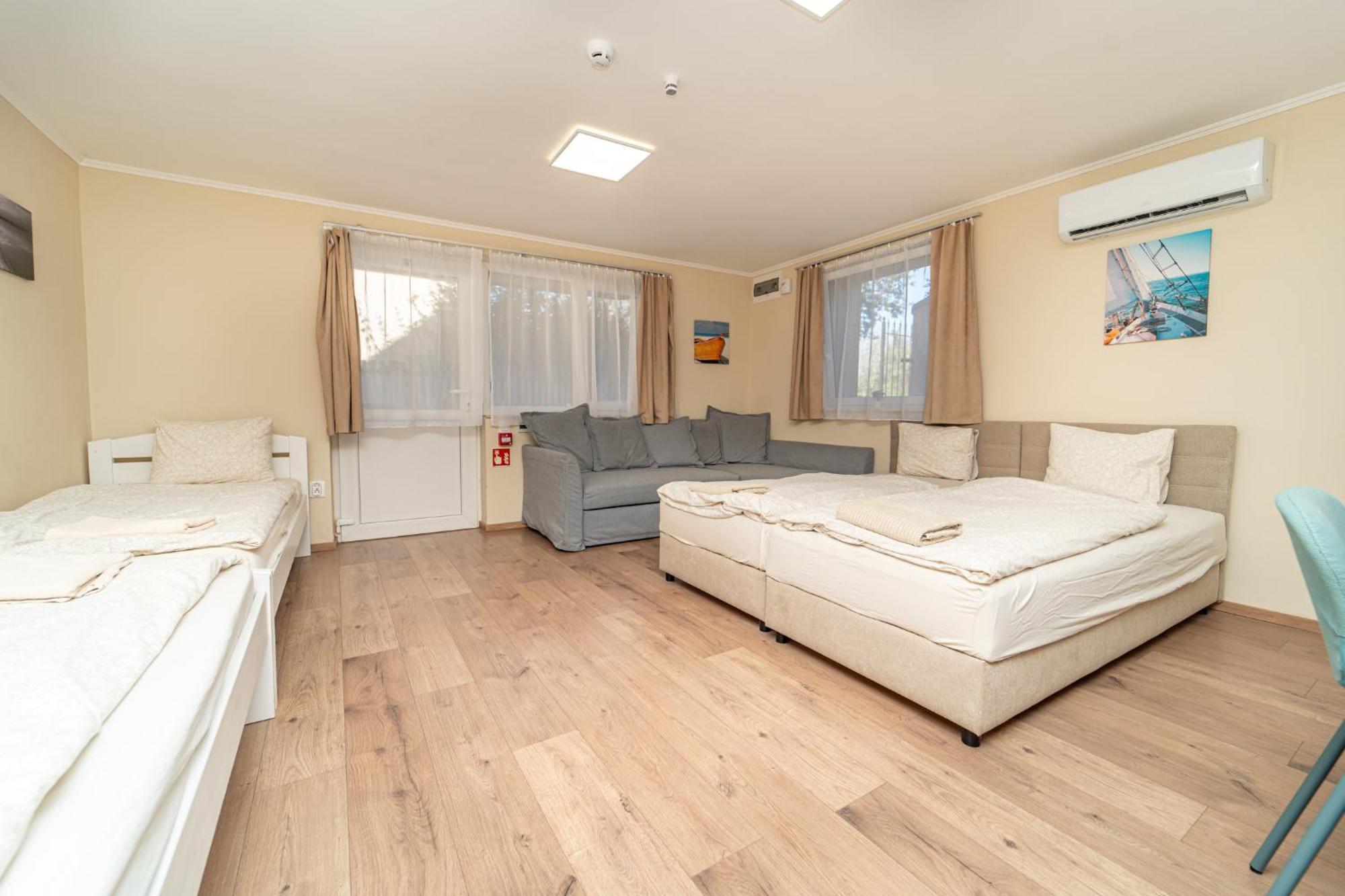 Palmy Apartmanhouse Maglod Exteriör bild